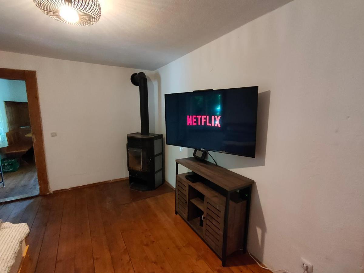 Gemuetliche Ferienwohnung Mit Kamin Und Garten Garmisch-Partenkirchen Exterior photo